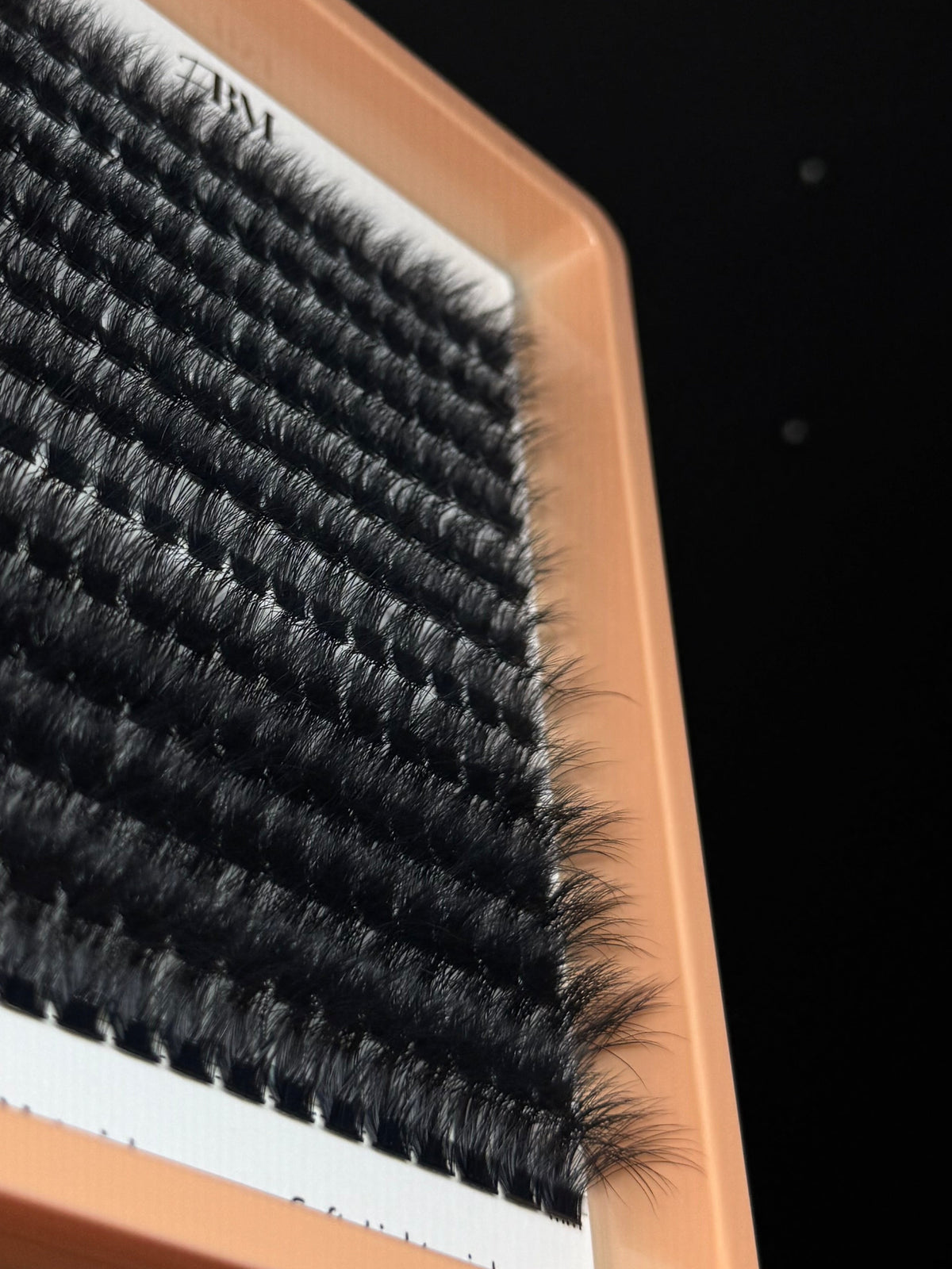 Lash Clusters